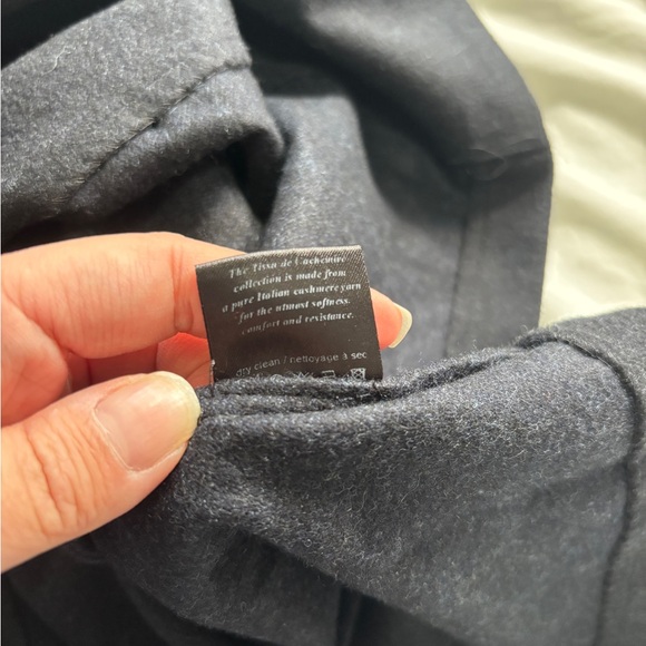 Le Kasha 100% Cashmere Wrap Jacket - Picture 10 of 12